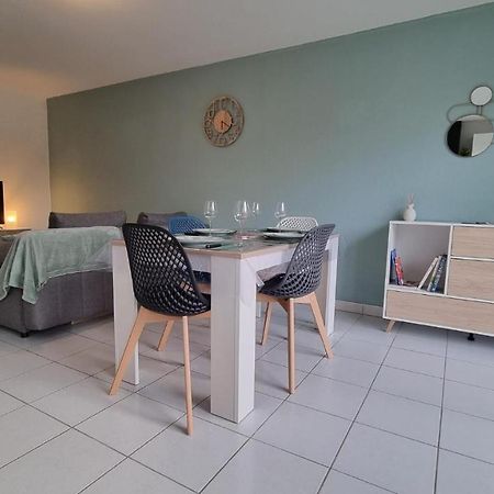 Beau T2 Bien Equipe Au Calme! ! Apartment Saint-Pierre-du-Mont  Ngoại thất bức ảnh