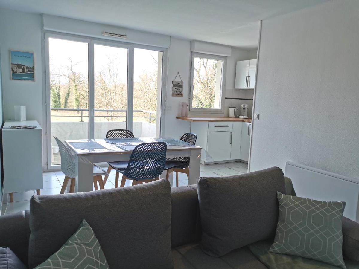Beau T2 Bien Equipe Au Calme! ! Apartment Saint-Pierre-du-Mont  Ngoại thất bức ảnh